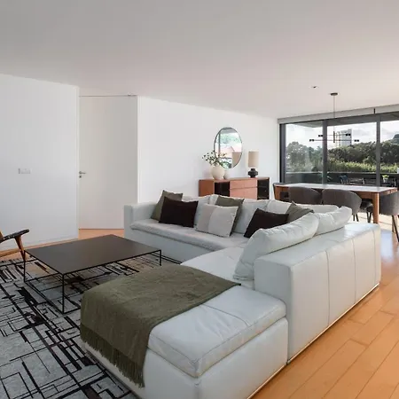 Διαμέρισμα Basaltapartment - Host & Chill Πόντα Ντελγκάντα